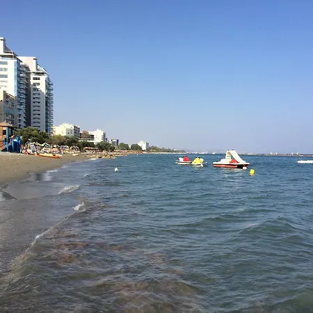 Olga's Sea View Flat Limassol